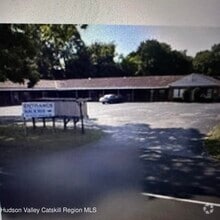 Building Photo - 125 S Ohioville Rd
