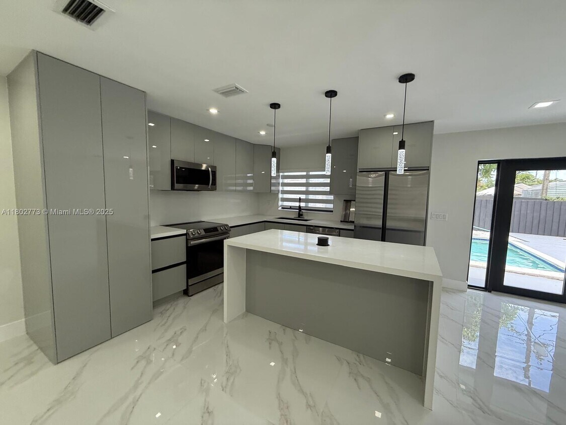 Foto principal - 15711 SW 106th Ave