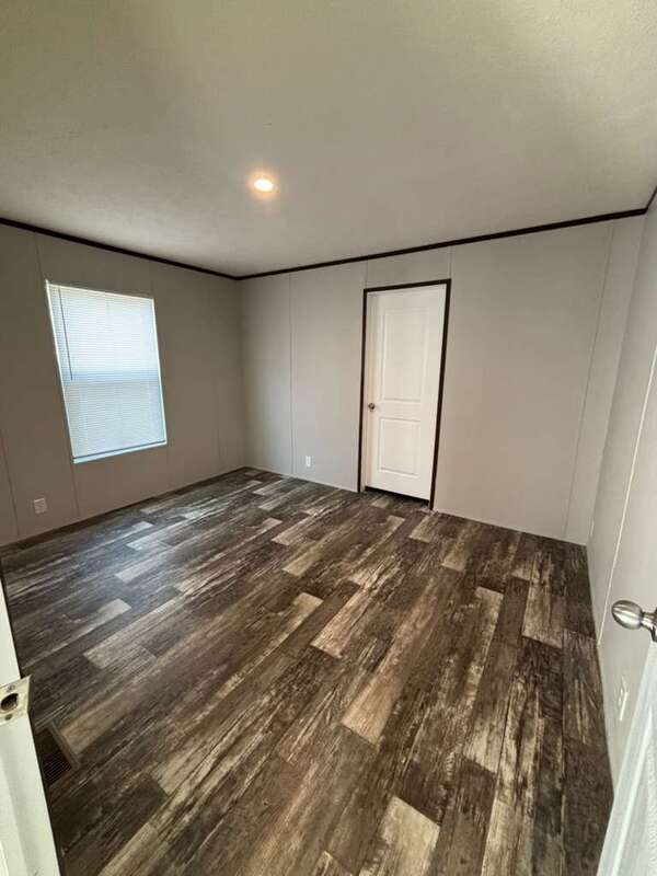 Foto del edificio - 4301 Knot Ct