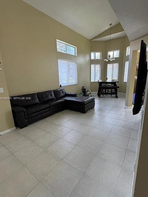 Building Photo - 1092 SW 158th Ave