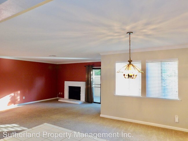 Foto del edificio - 12134 Summer Ridge Dr
