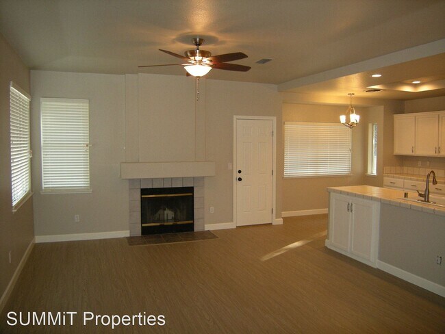 Building Photo - 3 br, 2 bath House - 272 Sungate Court