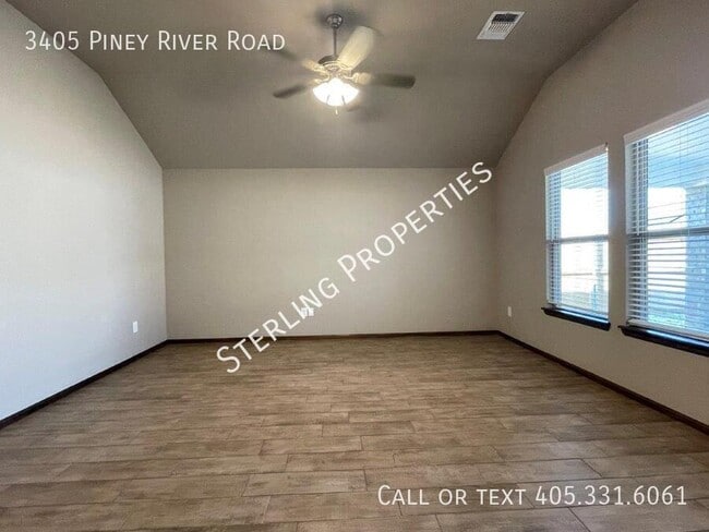 Building Photo - 3405 Piney River Rd