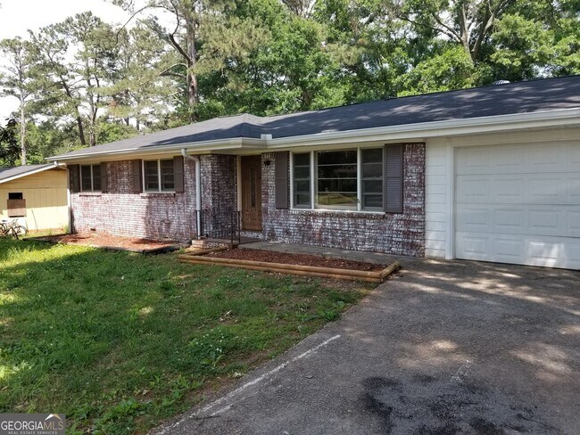 Foto del edificio - 5193 Alder Ln SW