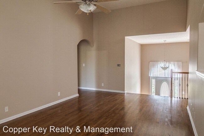 Foto del edificio - 5 br, 3.5 bath House - 2405 Tana Way