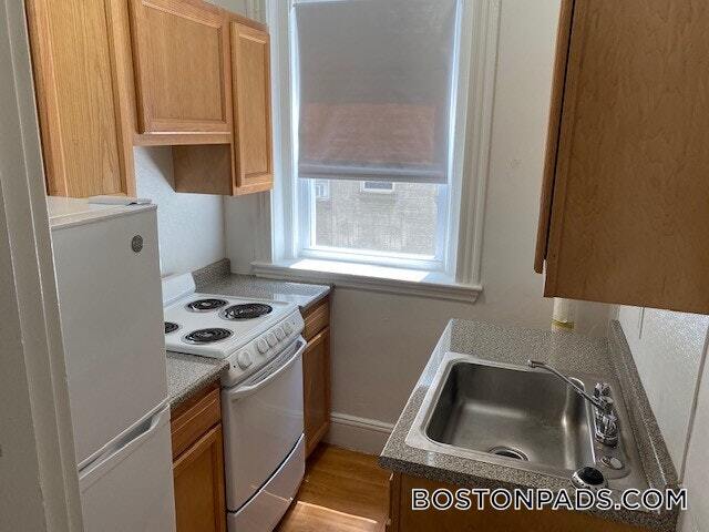 Primary Photo - 1191 Boylston St