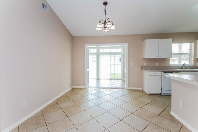 Building Photo - 4637 72nd Ct E
