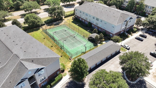 Building Photo - 1500 Cadfel Ct
