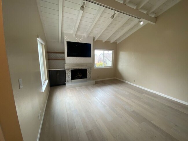 Foto del edificio - 714 Timber Trail