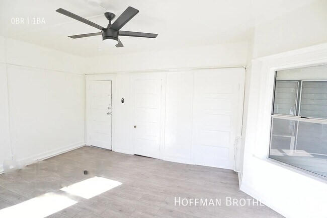 Foto del edificio - 1423 S Burlington Ave