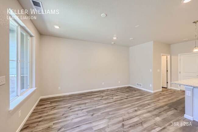Foto del edificio - 477 Millwall Cir