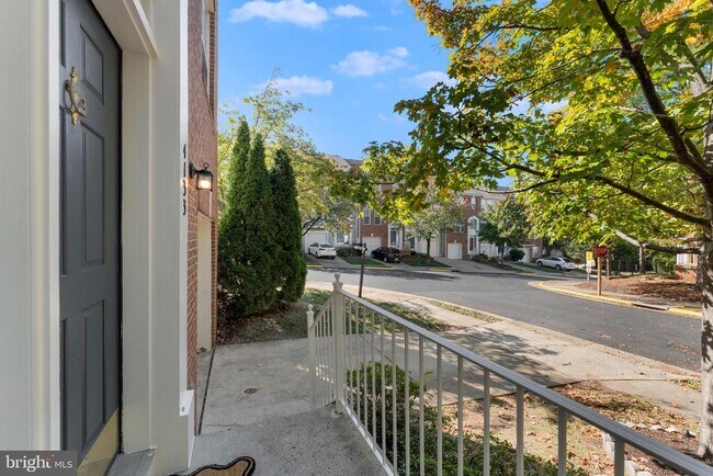 Foto del edificio - 4133 Grover Glen Ct