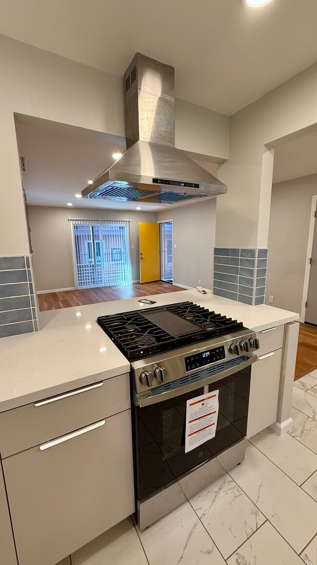 Foto del edificio - 3640 West St