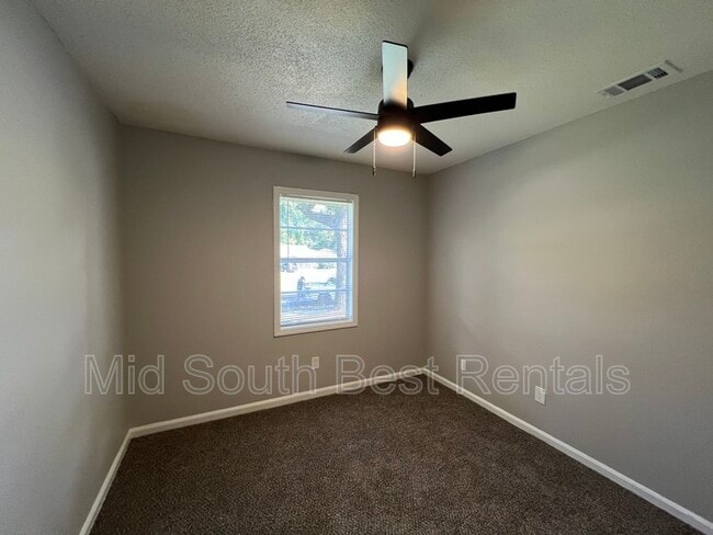 Building Photo - 975 Norfleet Ave