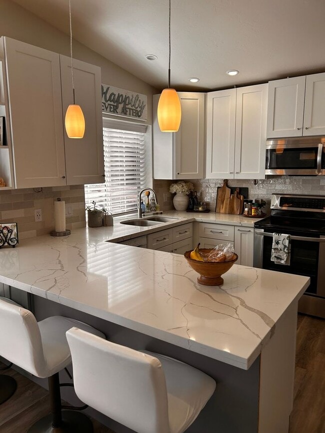 Building Photo - 519 Mill Dr