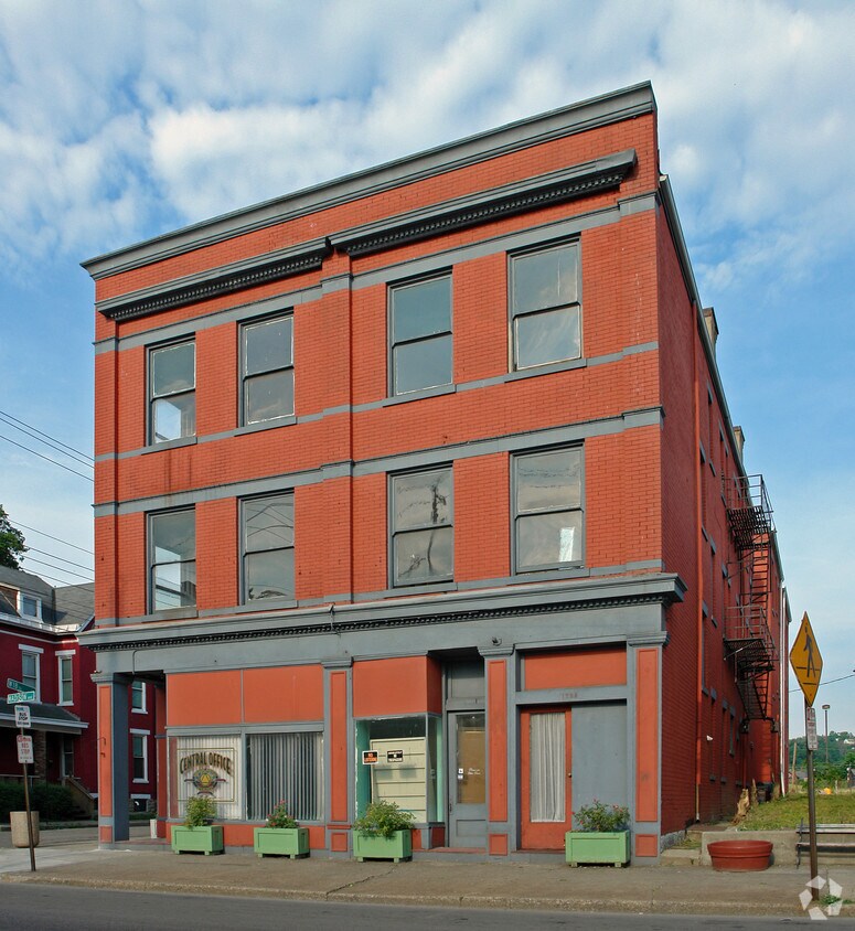 17251727 Madison Ave, Covington, KY 41011 Apartments in Covington