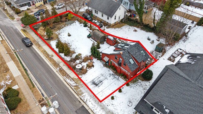 Foto del edificio - 264 Lake St