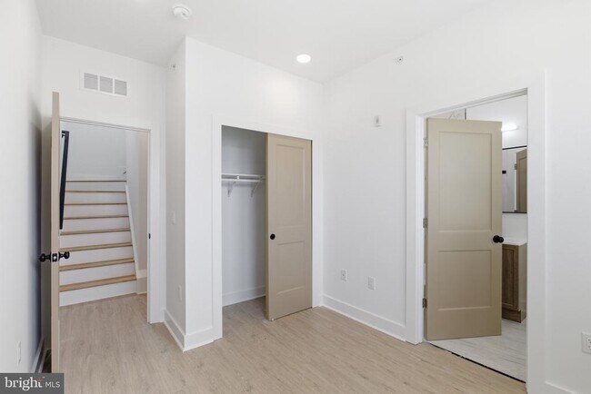 Building Photo - 4021 Brown St