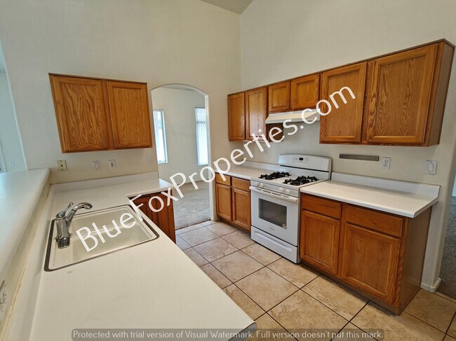 Foto del edificio - 7600 W Summer Sky Dr