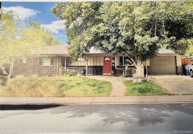 Photo - 5418 S Huron St House