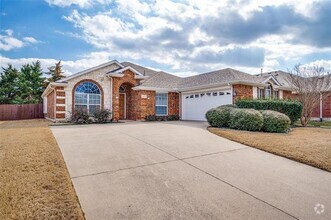 Building Photo - 15421 Bull Run Dr