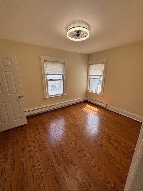 Foto del edificio - 20 Oakwood Ave