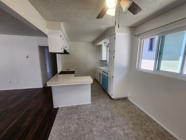 Building Photo - 1219 Amethyst St