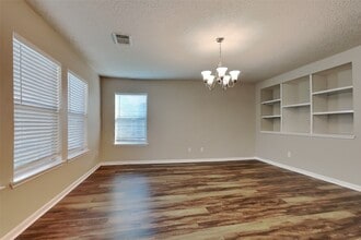 Building Photo - 19210 Doves Landing Ave