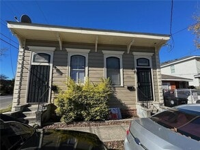 Building Photo - 1500 Clouet St