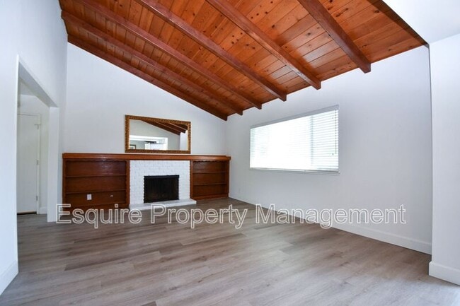 Building Photo - 1709 Ciprian Ave