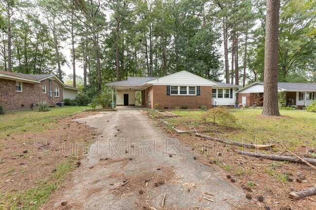Building Photo - 1311 Dogwood Ln NW