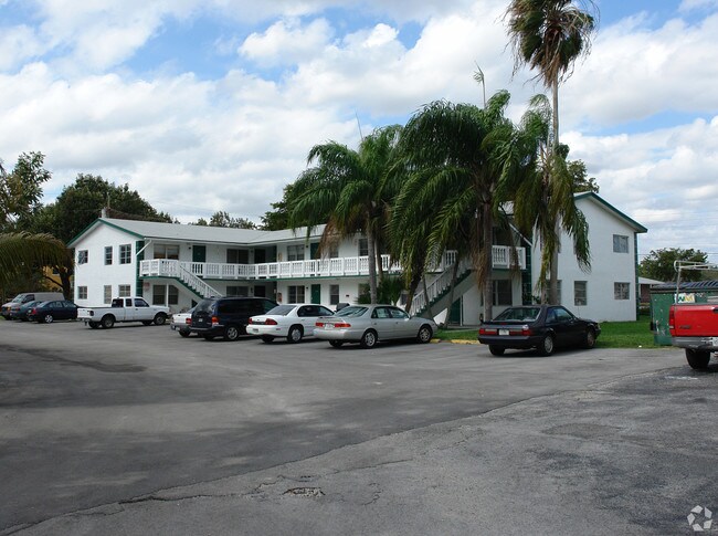 Foto principal - 6601 SW 46th St