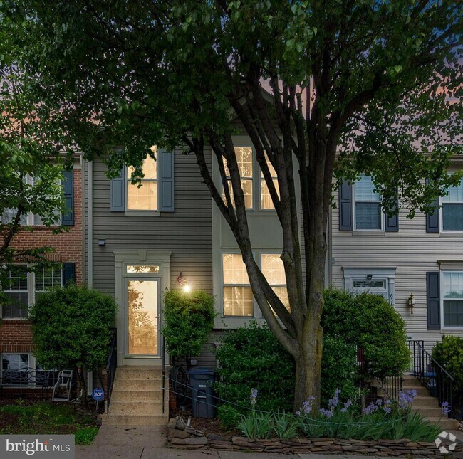 The Meadows Condominiums Apartments for Rent Centreville, VA 3