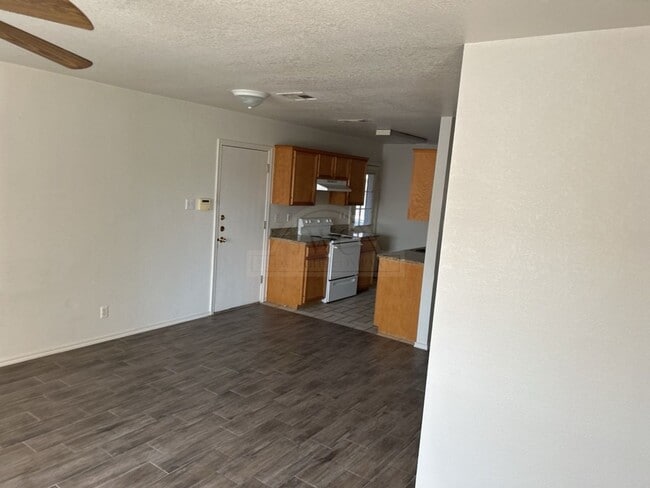 Building Photo - 900 McDaniel Cir