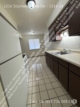 Building Photo - 1316 Southwestern Dr