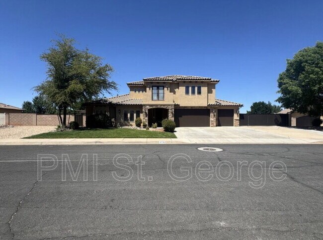 Building Photo - 3782 Brade Lane