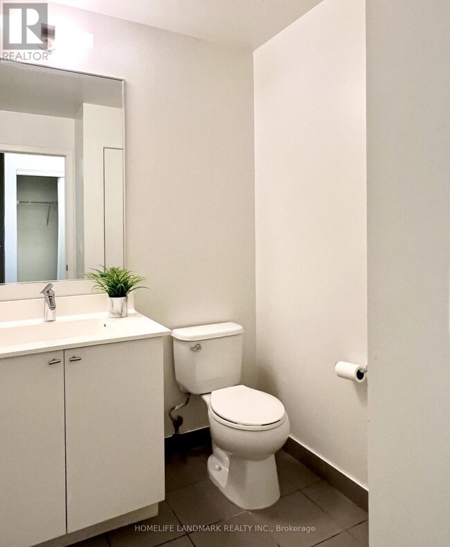 Building Photo - 18 Rean Dr