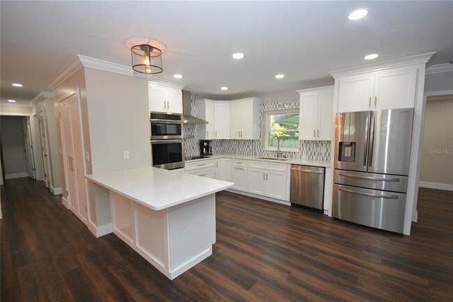 Building Photo - 3006 Vine St