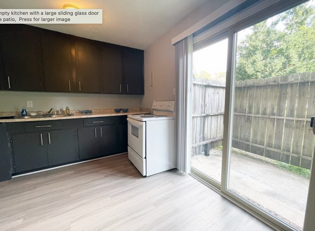 Foto del interior - Spacious, affordable two bedroom townhouse...