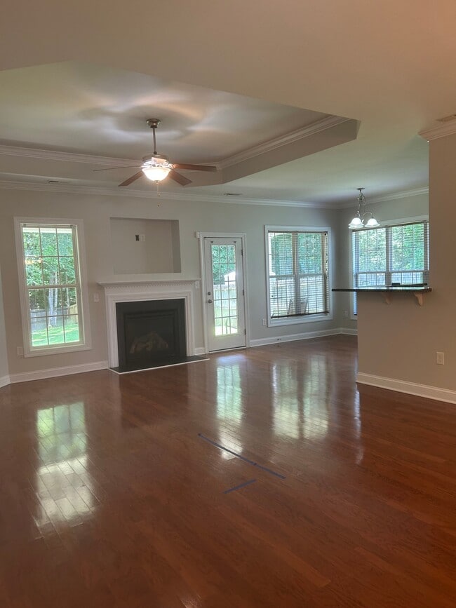 Building Photo - 506 Weatherford Dr