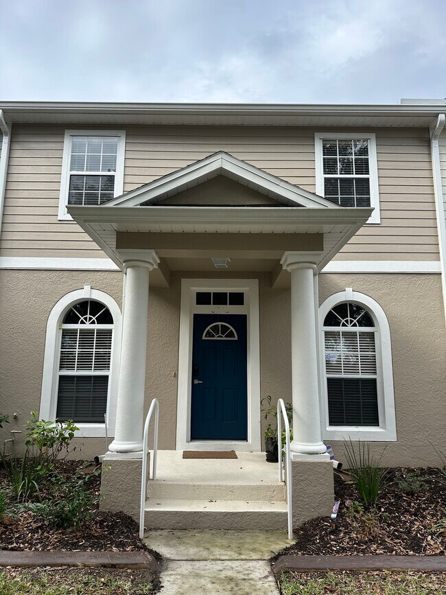 Building Photo - 6308 Lake Smith Cir