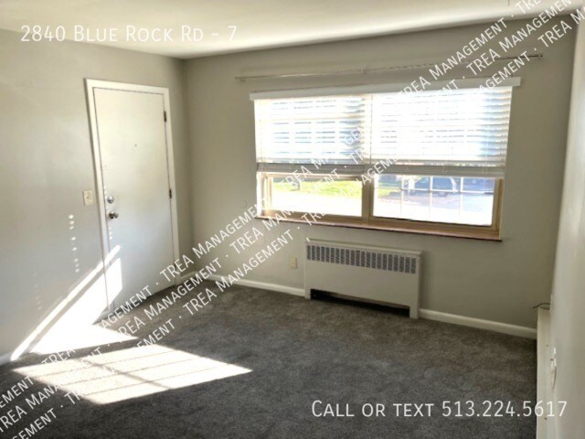 Foto del edificio - 2840 Blue Rock Rd