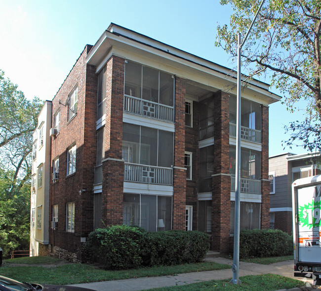 Foto del edificio - 5108-5110 Baltimore Ave