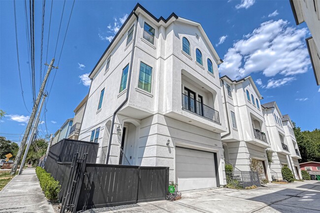 Foto del edificio - 2516 Bevis St