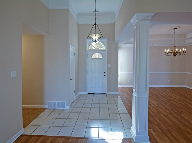 Building Photo - 4 Bed, 2 Bath in Cordova near Walnut Grove