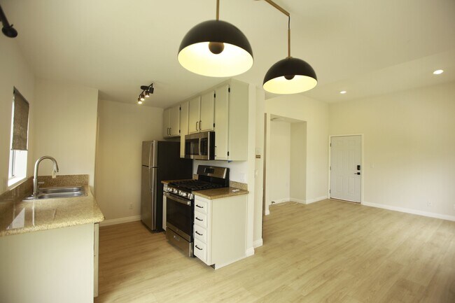 Foto del edificio - 833 Orange Grove Ave
