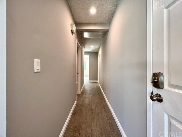 Foto del edificio - 24459 Madison St