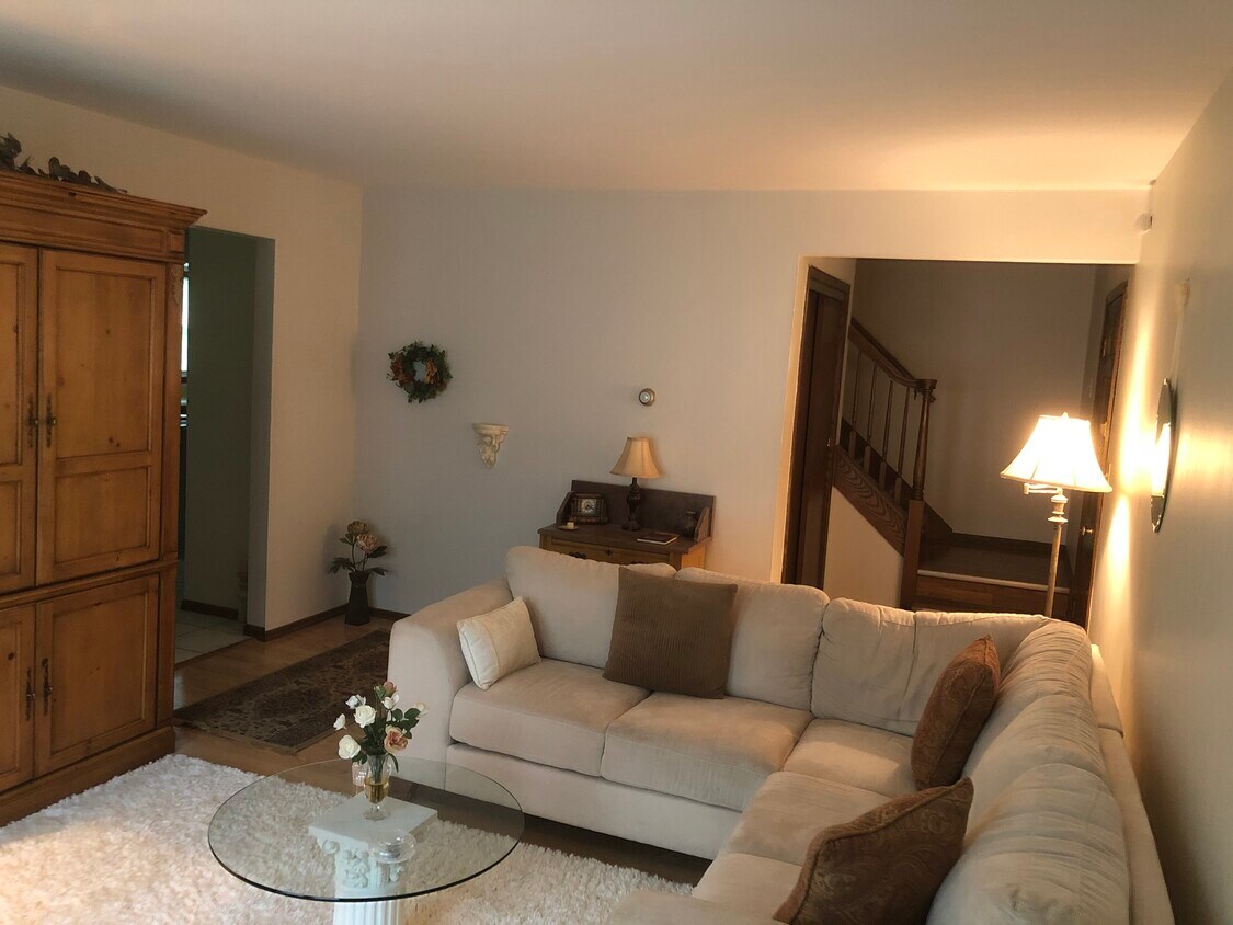 Foto principal - 17645 Prince George Ct