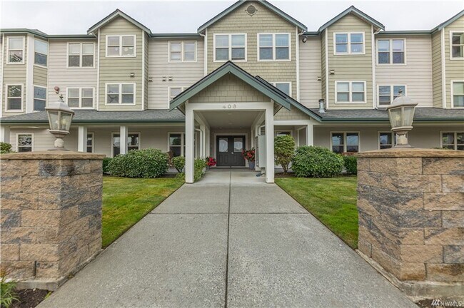 Foto del edificio - 3 Bed 2 Bath 50+ Community No Pets