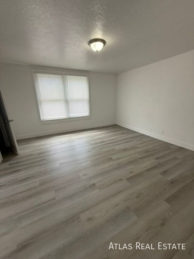 Foto del edificio - 1904 8th Ave